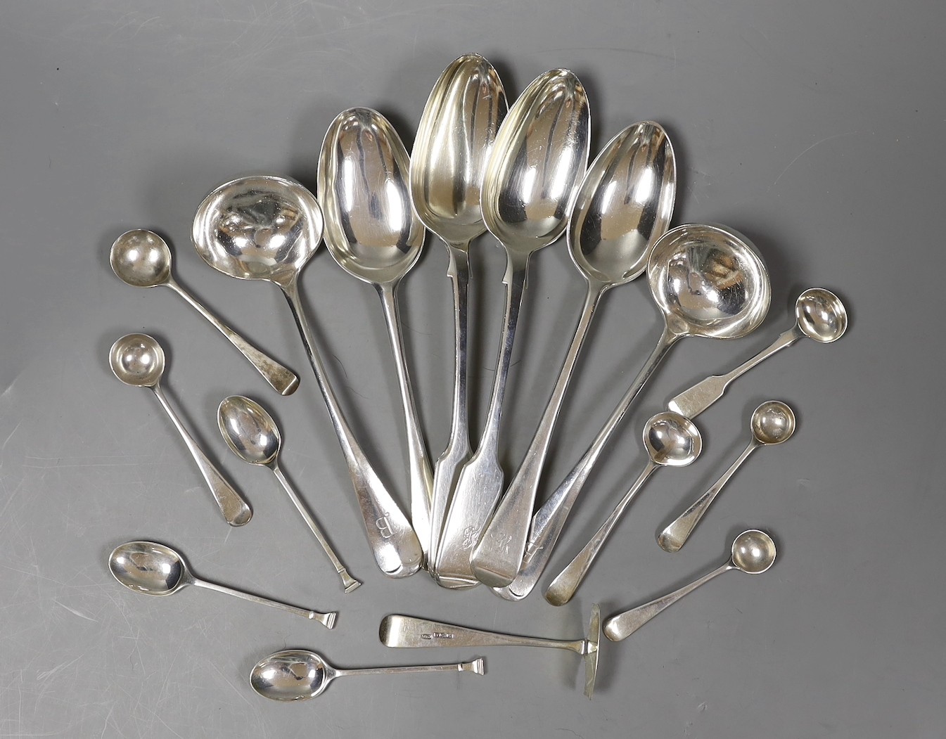 A pair of early Victorian silver fiddle pattern table spoons, William Eaton, London, 1840, a pair of later silver rat-tail sauce ladles by Walker & Hall, Sheffield, 1902 and a small quantity of assorted minor silver flat